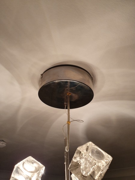 How easy is it to change this light?