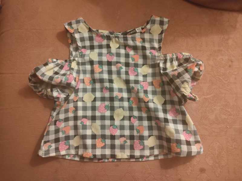 Would you let your 4 year old wear a bare midriff top to nursery?