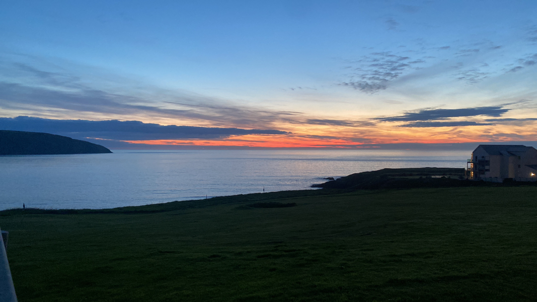 Come and tell me your dull and unexciting news 25: Calmly through the day 