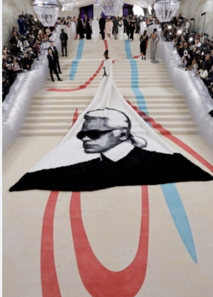 Royal Style and Beauty: Open the vaults, alert the nation, get out bling for the Coronation! 