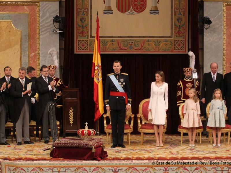 should the coronation be abolished