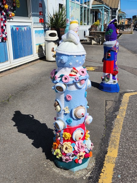 Crocheted post box royal toppers 