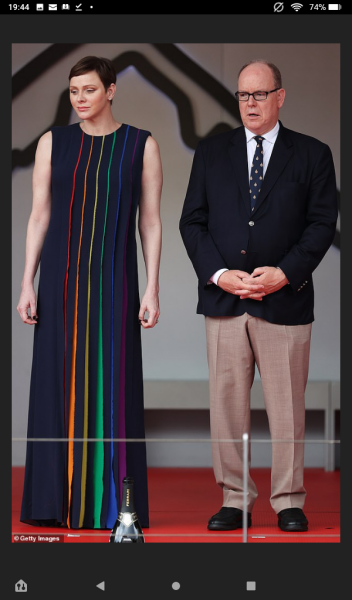 Royal Style and Beauty: St Edward's Crown is back in the box, time for more diamonds, glitter and frocks! 