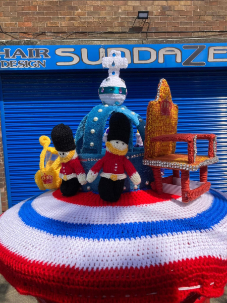 Crocheted post box royal toppers 