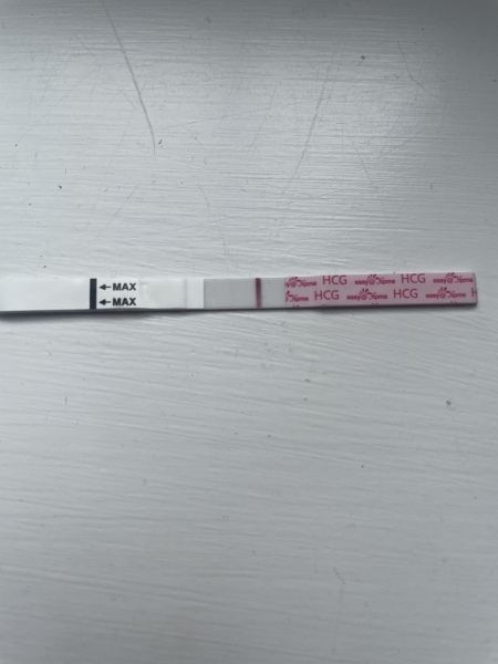 Can anyone else see a line? 