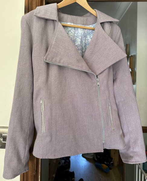 Trying to sew a jacket...