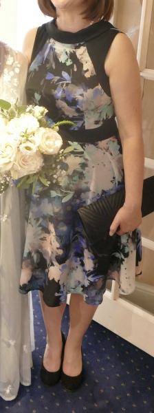 Wedding guest outfit so I feel less frumpy/middle aged 