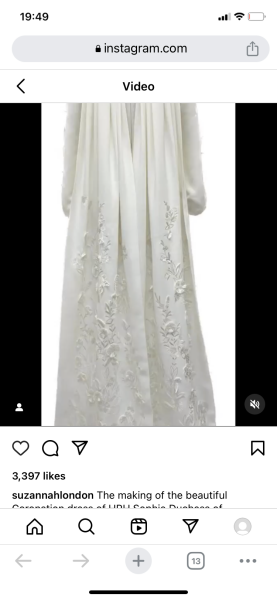 Royal Style and Beauty: Coronation, let's be bold! Bring on the diamonds and bring on the gold! 