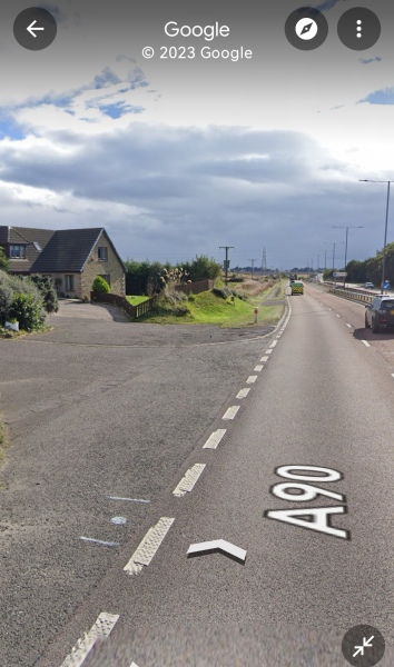 House on dual carriageway - it's a no, right? 