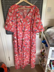 Stitch and bitch thread #6. What a yoke!