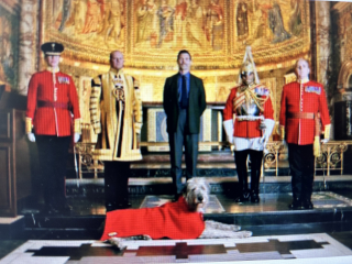 Royal Style and Beauty: St Edward's Crown is back in the box, time for more diamonds, glitter and frocks! 