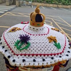 Crocheted post box royal toppers 