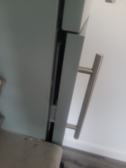 Freezer door won't shut