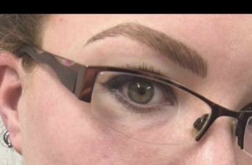 Looking for micro bladed brows like these 