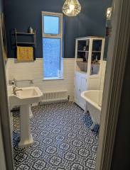 Are free-standing baths a pain in the arse? 