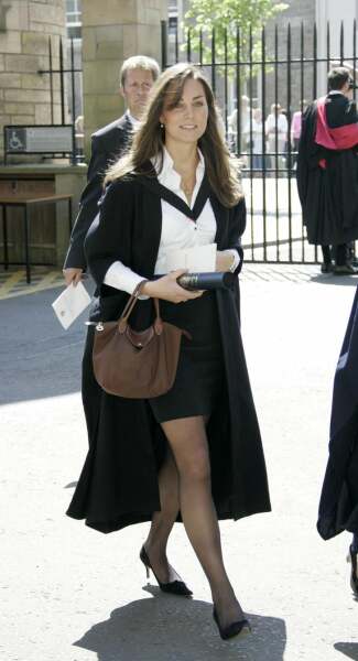 Photos of Catherine at Wimbledon - I wonder what her 'regime' is