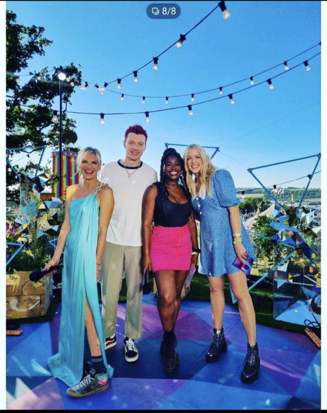 What is Jo Whiley wearing???   It's gorgeous 