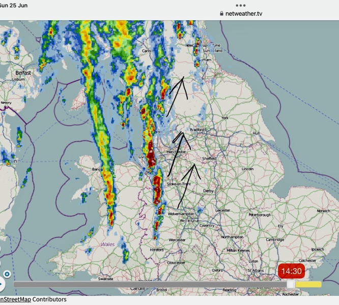 Another sunday, another thunderstorm warning. 25/6