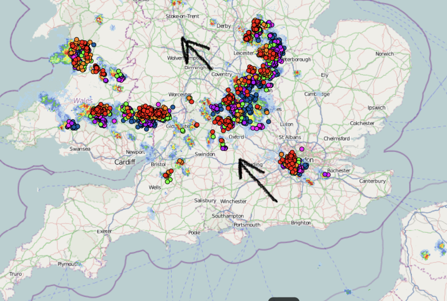 Amber warning for thunderstorms issued.