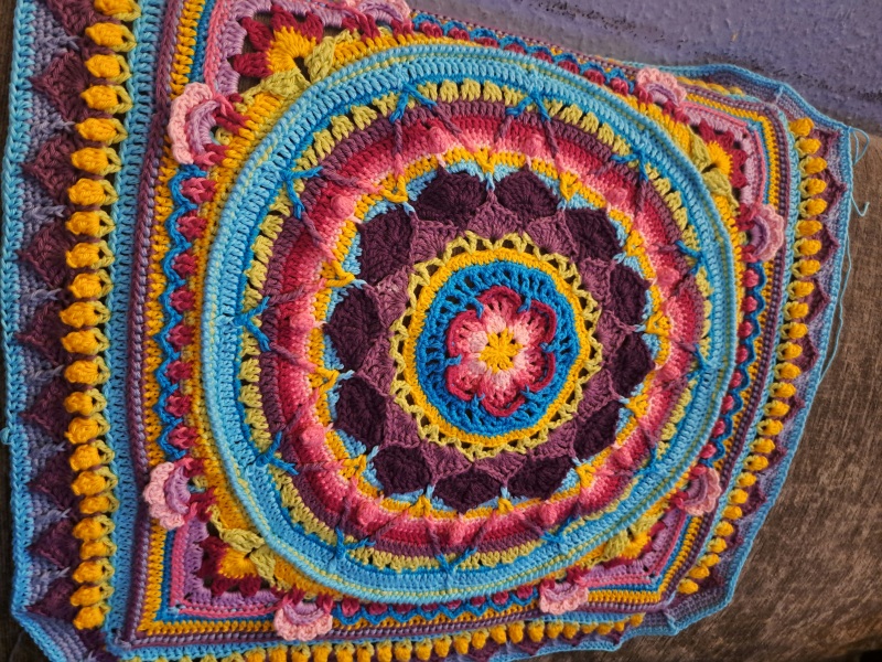 It's Crochet, Knit & Natter 10: New Year, New Yarn, New Thread!