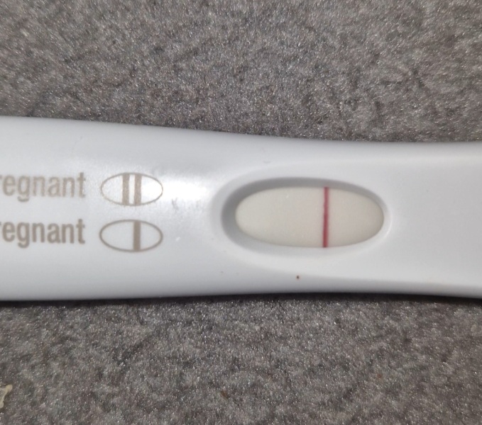 Possible early BFP?? 6dpo