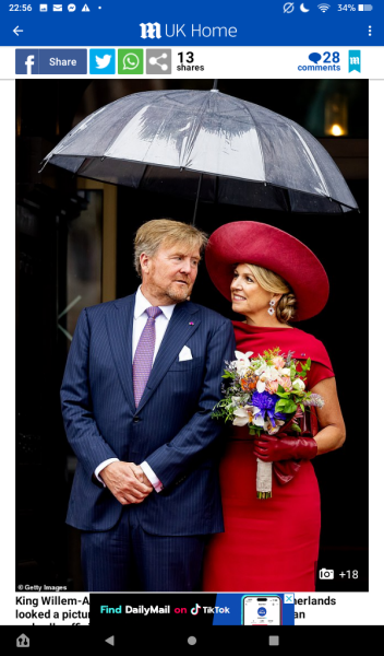 Royal Style and Beauty: Trooping forward - colour glitter and style but more tiaras may take a while..