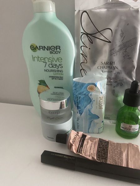 Addicted to buying beauty products? Are you a beauty product hoarder? This thread is for you!