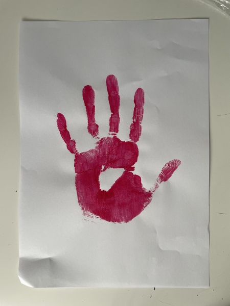 Photoshop help desperately needed please