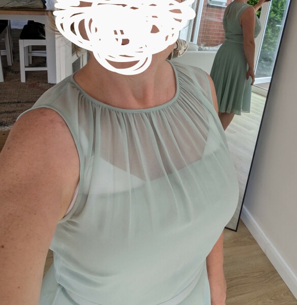 Which dress for a summer wedding?