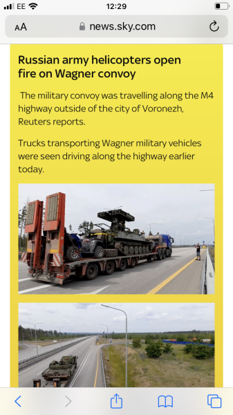 What's going on in Moscow?? Wagner convoys go towards Moscow.