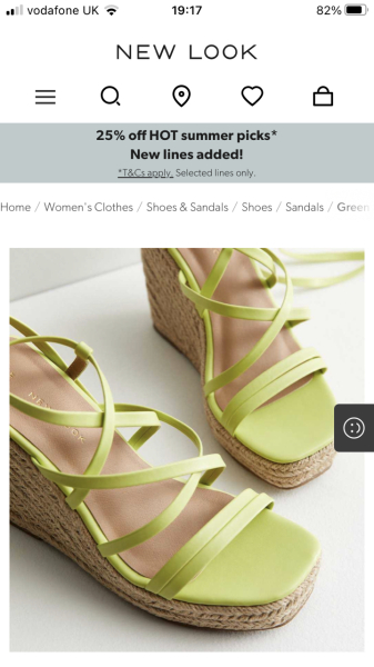 What shoes with this dress?