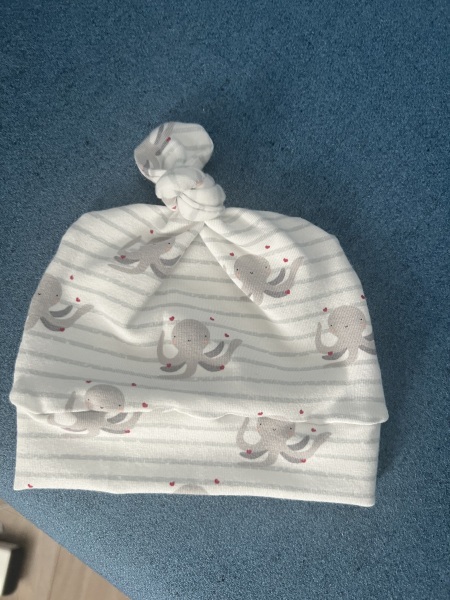 Stitch and bitch thread #6. What a yoke!