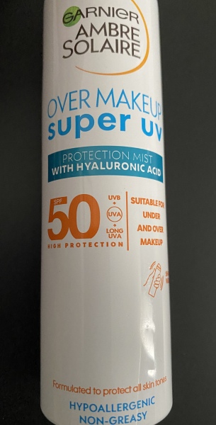 SPF face spray - non stinging