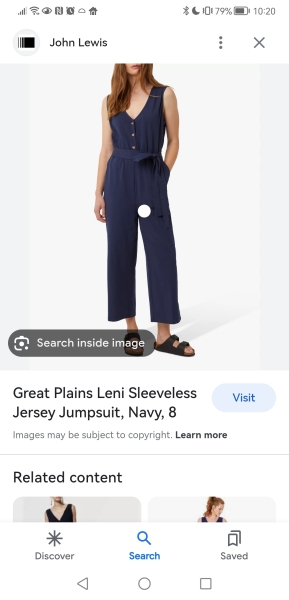 Les Parisiennes des Mamansnet: JesusFlo Superstar in a Back Lit Kaftan (Toyboy Not Included)