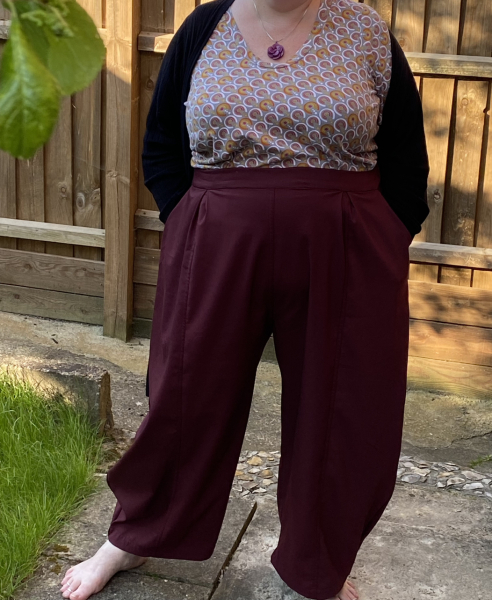 Stitch and bitch thread #6. What a yoke!