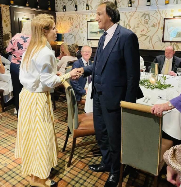 Royal Style and Beauty: Trooping forward - colour glitter and style but more tiaras may take a while..