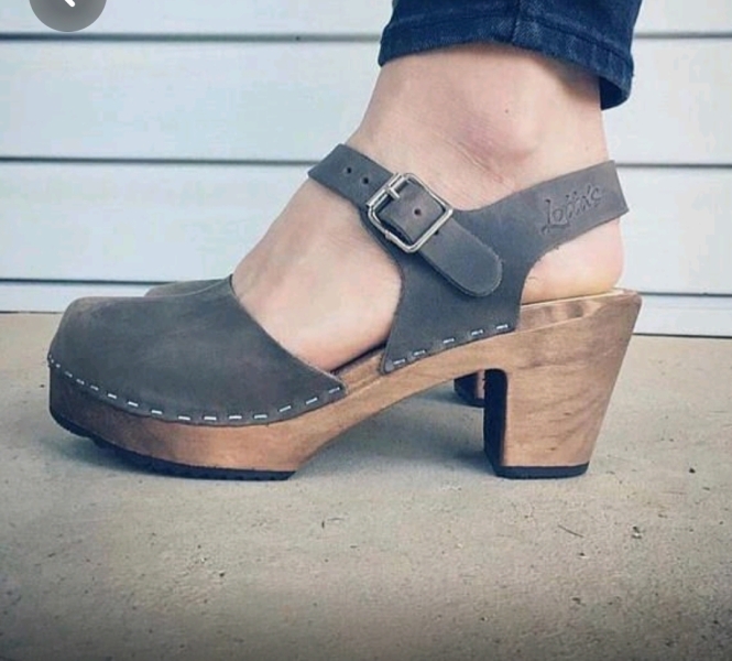 Are these shoes appropriate for work?