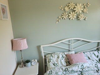 How best to complete this re-decorated room?