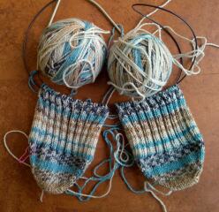 It's Crochet, Knit & Natter 10: New Year, New Yarn, New Thread!