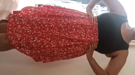 Casual wedding attire advice.