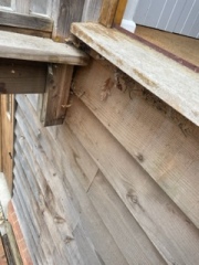 Upstairs landing of external stairs gave way and dh fell 10 feet. Report?