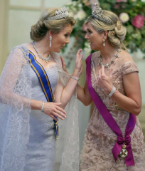 Royal Style and Beauty: Trooping forward - colour glitter and style but more tiaras may take a while..