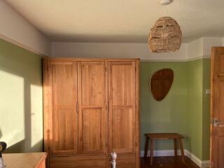 I just want to paint the room! (Lighthearted)