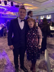 Posh wedding in Aug: help!