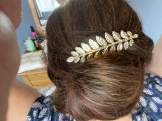 VERY easy updo for shoulder length hair