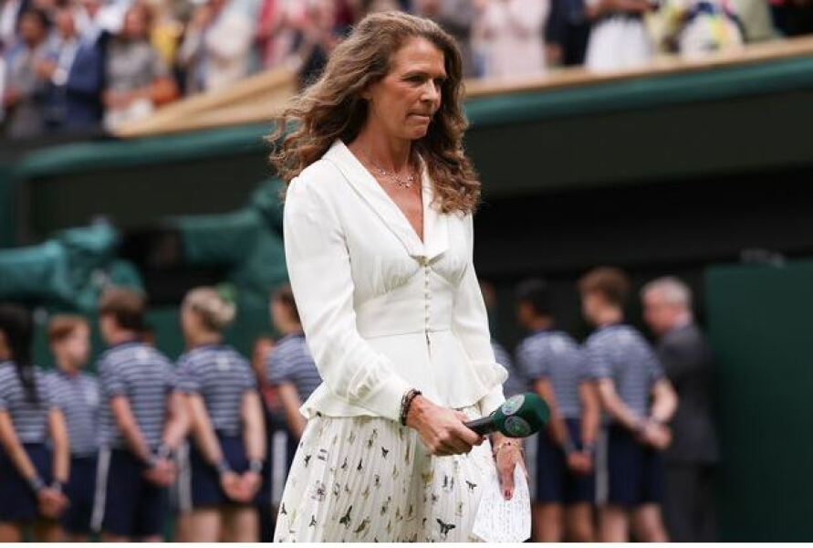 Royal Style and Beauty: Carpe Diadem! No tears or tiers, just tiaras please 