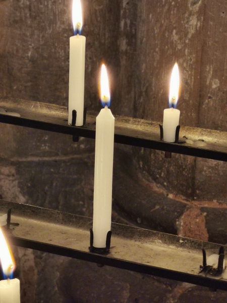 Pamela - Bile Duct Cancer, thread 4, London has given me a chance! 