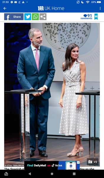 Royal Style and Beauty: Carpe Diadem! No tears or tiers, just tiaras please 