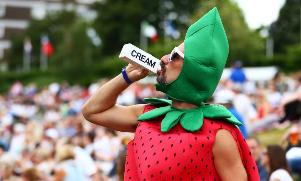 What should DH wear to Wimbledon?