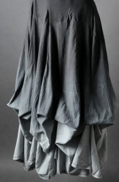 Can anyone help me replace my lost skirt? 
